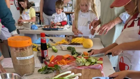 kids in the kitchen